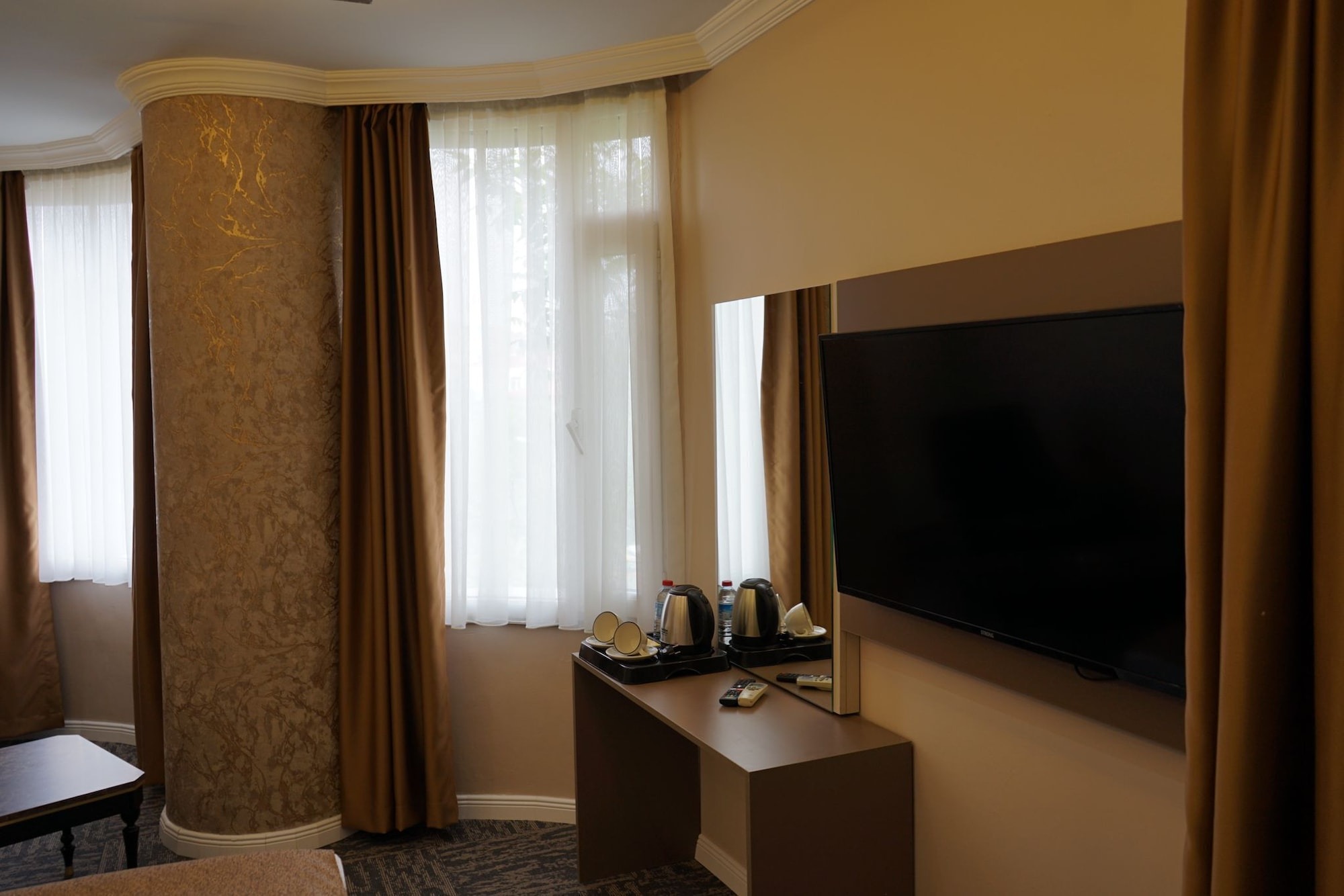 هتل ایتامپ بولوار